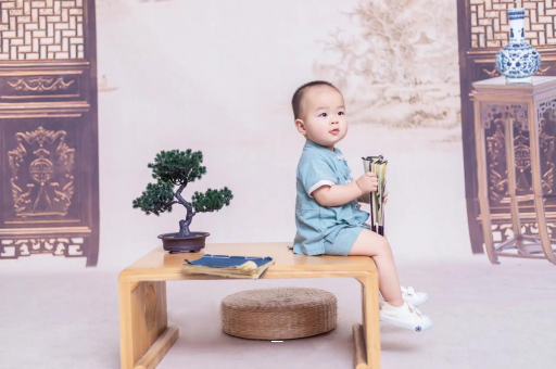 延安四个月宝宝可以坐着吗